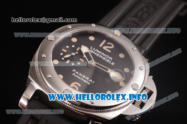 Panerai Luminor Submersible Automatic Acciaio PAM 024 Swiss Valjoux 7750 Automatic Steel Case with Black Dial and Rubber Strap - Dot/Arabic Numeral Markers (KW) - Click Image to Close